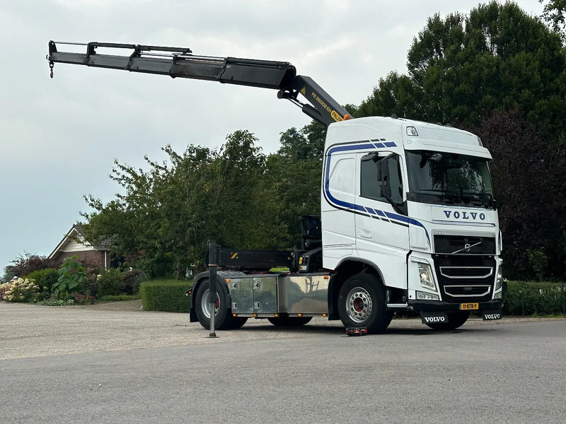 Volvo FH 460 4x2!!CRANE/KRAN/GRUE/GRUA!!PALFINGER PK26TM!!euro6!!TOP - Cabeza tractora: foto 3 Volvo FH 460 4x2!!CRANE/KRAN/GRUE/GRUA!!PALFINGER PK26TM!!euro6!!TOP - Cabeza tractora: foto 3