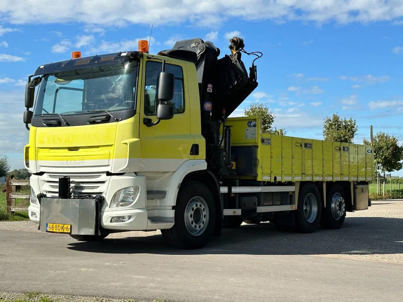 Camión grúa DAF CF 290 FAN !!HMF 32TM RADIO REMOTE!! FRONT STAMP!! 209tkm!!EURO6!!: foto 6