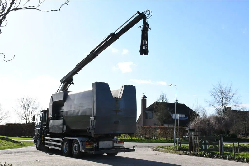 Leasing para DAF CF75/310 FAN !!KRAAN/HAAK!!PERSCONTAINER!!HIGH PRESURRE CLEANING!!HOGEDRUK REINIGING!!HOCH DRUCK WASHEN SYSTEM!!REINIGING!GEJO B DAF CF75/310 FAN !!KRAAN/HAAK!!PERSCONTAINER!!HIGH PRESURRE CLEANING!!HOGEDRUK REINIGING!!HOCH DRUCK WASHEN SYSTEM!!REINIGING!GEJO B: foto 8