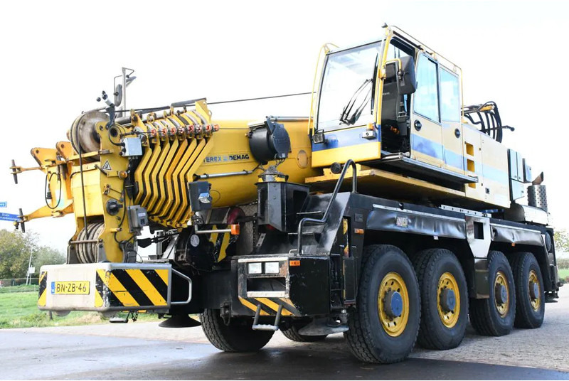 Demag AC60 CITY CLASS! Double cab!!8X8!! - Autogrúa: foto 4 Demag AC60 CITY CLASS! Double cab!!8X8!! - Autogrúa: foto 4