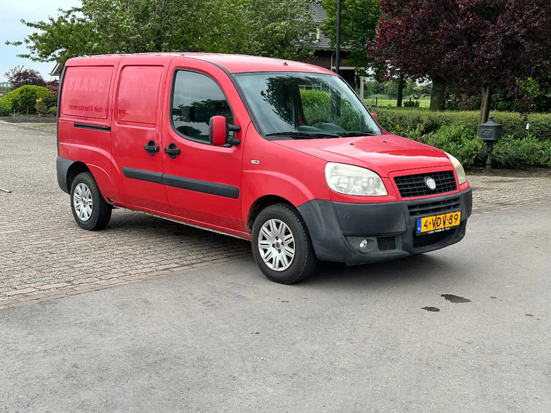 Fiat Doblò 1.9 JTD LANG Airco/Klima schuifdeur EXPORT! - Furgoneta pequeña: foto 1 Fiat Doblò 1.9 JTD LANG Airco/Klima schuifdeur EXPORT! - Furgoneta pequeña: foto 1