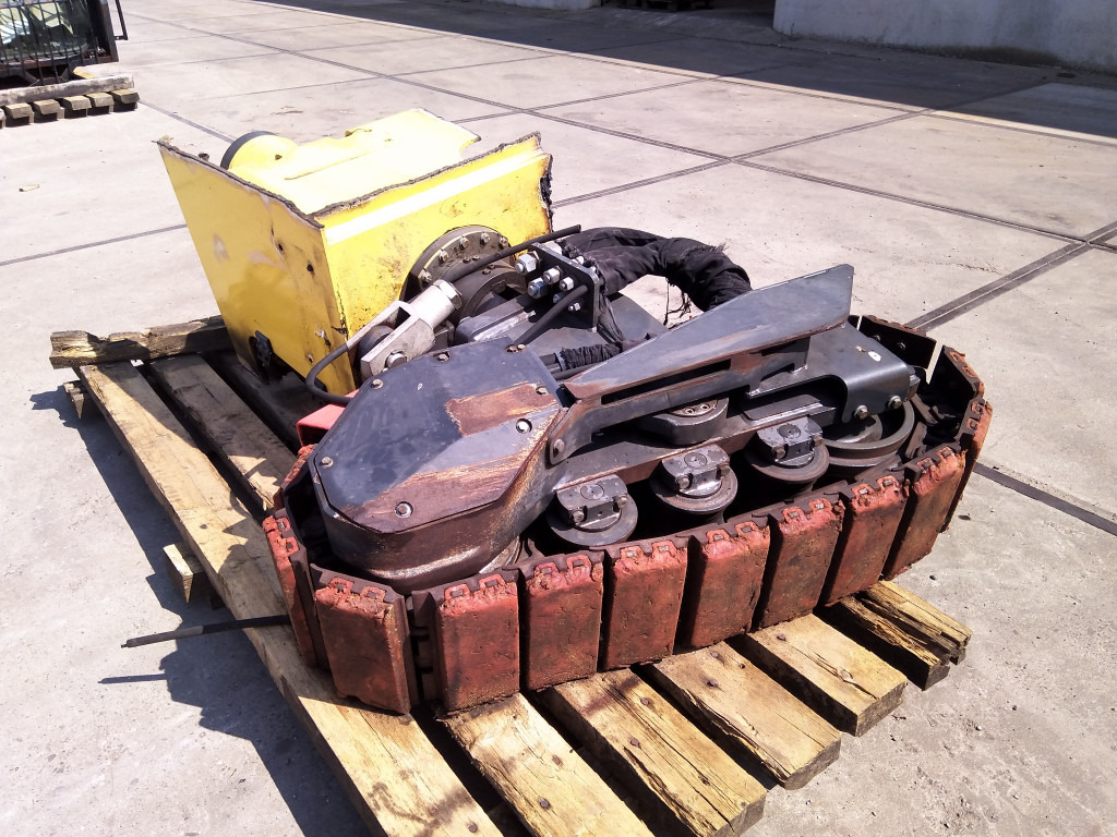 Bomag BM1200-35 - - Piezas del tren de rodaje para Maquinaria de construcción: foto 3 Bomag BM1200-35 - - Piezas del tren de rodaje para Maquinaria de construcción: foto 3