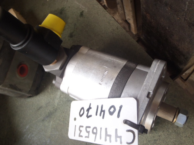 Bosch 511645310 - - Bomba hidráulica para Maquinaria de construcción: foto 1 Bosch 511645310 - - Bomba hidráulica para Maquinaria de construcción: foto 1