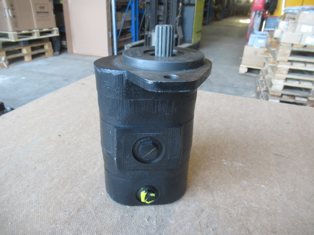 Case 87546977R - 87546977 - Pistones/ Anillos/ Bujes para Maquinaria de construcción: foto 4 Case 87546977R - 87546977 - Pistones/ Anillos/ Bujes para Maquinaria de construcción: foto 4