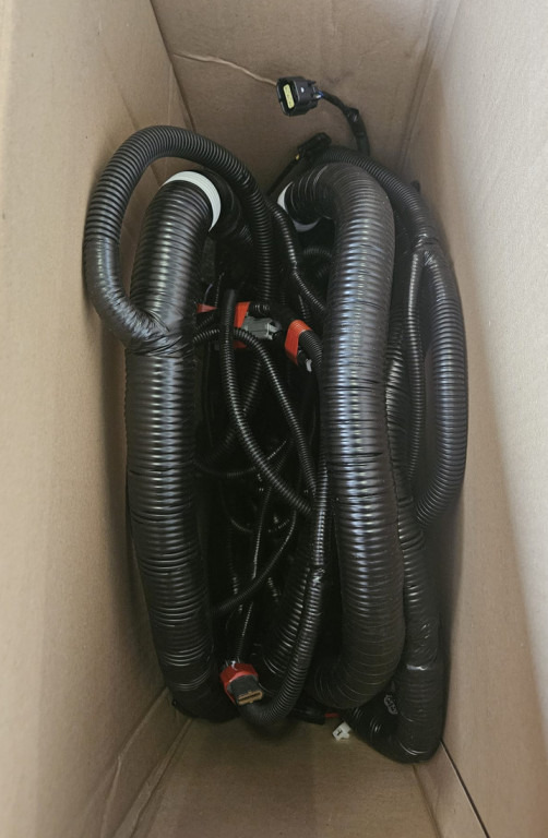 Case KSR13404 - KHR29440 - Cables/ Alambres para Maquinaria de construcción: foto 3 Case KSR13404 - KHR29440 - Cables/ Alambres para Maquinaria de construcción: foto 3