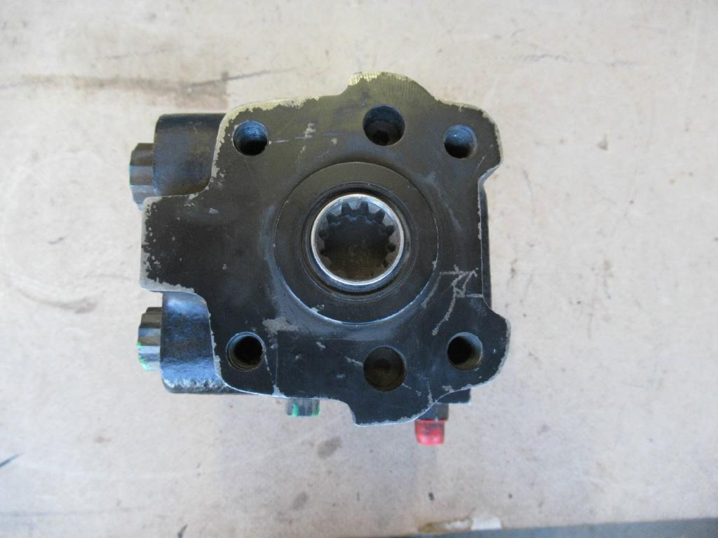 Char-Lynn X2333217002 - - Motor hidráulico para Maquinaria de construcción: foto 3 Char-Lynn X2333217002 - - Motor hidráulico para Maquinaria de construcción: foto 3
