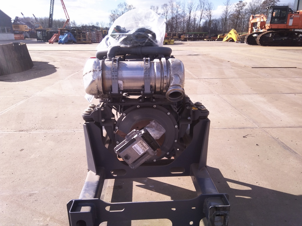 Deutz TD3.6 L4 - - Motor para Maquinaria de construcción: foto 3 Deutz TD3.6 L4 - - Motor para Maquinaria de construcción: foto 3