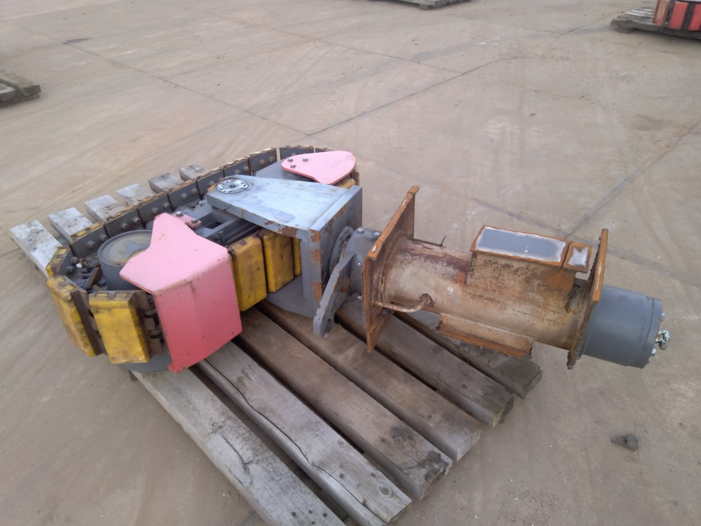 Dynapac PL1000F - - Piezas del tren de rodaje para Maquinaria de construcción: foto 5 Dynapac PL1000F - - Piezas del tren de rodaje para Maquinaria de construcción: foto 5