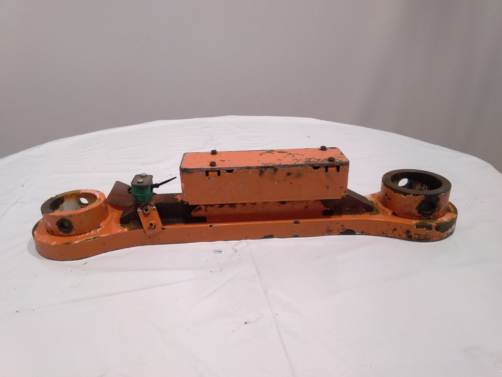 Hitachi 8061525 - Suspensión para Maquinaria de construcción: foto 1 Hitachi 8061525 - Suspensión para Maquinaria de construcción: foto 1