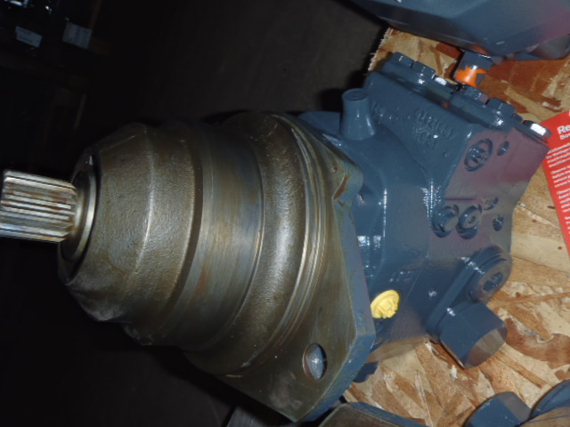 New Holland 2458938 - 73172274 - Motor hidráulico para Maquinaria de construcción: foto 2 New Holland 2458938 - 73172274 - Motor hidráulico para Maquinaria de construcción: foto 2