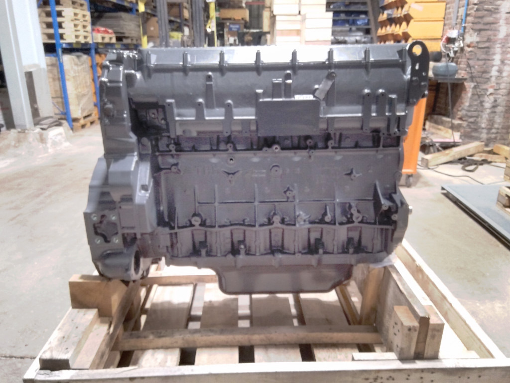 New Holland 5802336688SR - Motor para Camión: foto 3 New Holland 5802336688SR - Motor para Camión: foto 3