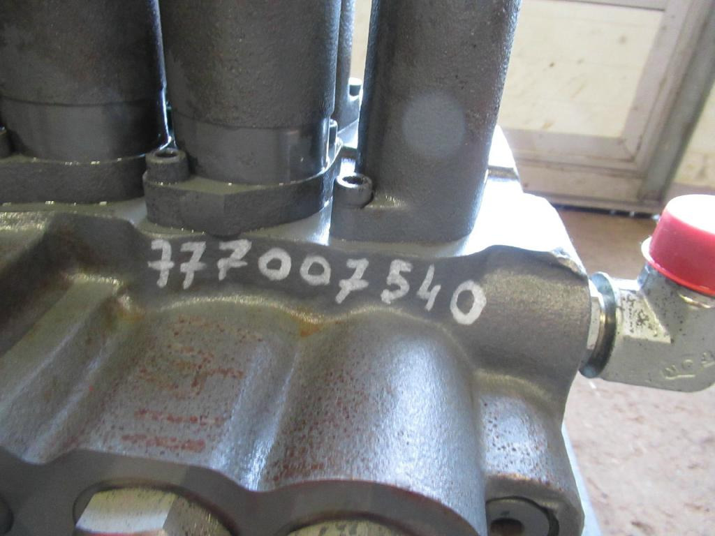 Válvula hidráulica para Maquinaria de construcción New Holland LC30V00016F1 - 72210720: foto 7