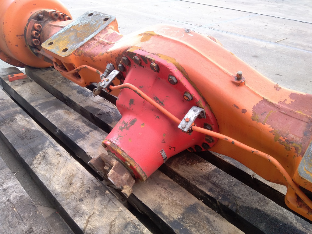 O&K 4517614 - Eje delantero para Maquinaria de construcción: foto 3 O&K 4517614 - Eje delantero para Maquinaria de construcción: foto 3