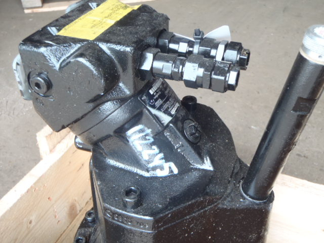 Rexroth A2FE32/61W-VAL202J-S - - Reductor de giro para Maquinaria de construcción: foto 1 Rexroth A2FE32/61W-VAL202J-S - - Reductor de giro para Maquinaria de construcción: foto 1