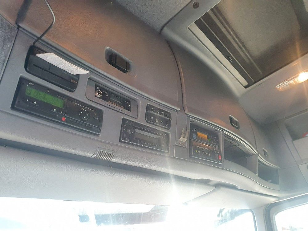 Mercedes-Benz Actros 1844 - Cabeza tractora: foto 4 Mercedes-Benz Actros 1844 - Cabeza tractora: foto 4