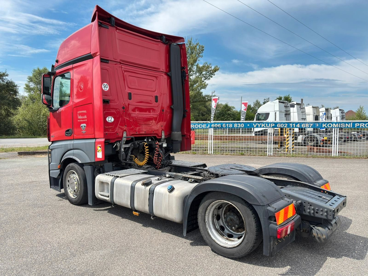 Mercedes-Benz Actros 1845 - Cabeza tractora: foto 4 Mercedes-Benz Actros 1845 - Cabeza tractora: foto 4