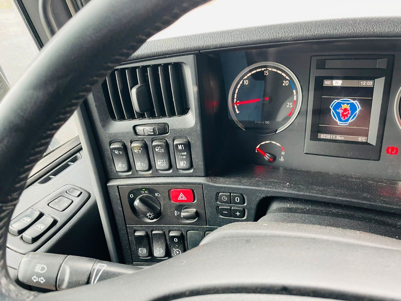 Cabeza tractora Scania R410 euro6 tractor unit: foto 11 Cabeza tractora Scania R410 euro6 tractor unit: foto 11