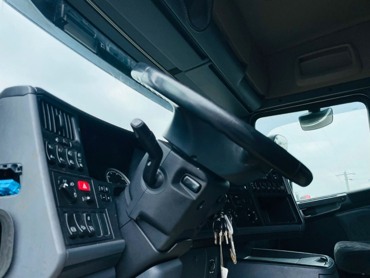 Cabeza tractora Scania R410 euro6 tractor unit: foto 7 Cabeza tractora Scania R410 euro6 tractor unit: foto 7