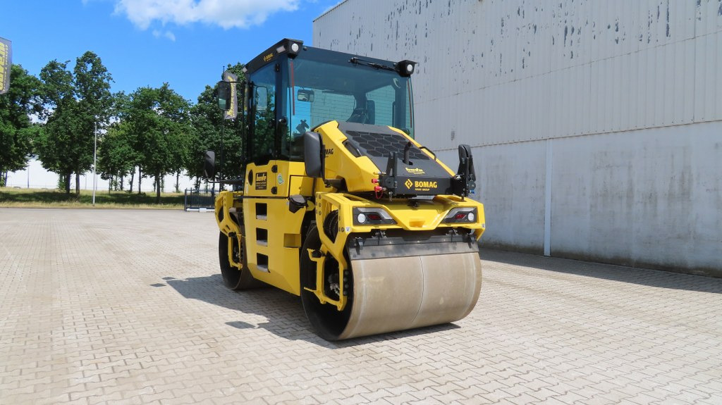 Bomag BW 154 AP 5 - Apisonadora de asfalto: foto 4 Bomag BW 154 AP 5 - Apisonadora de asfalto: foto 4