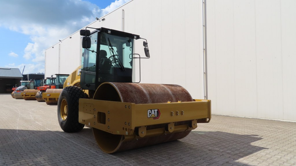 Compactador Caterpillar CS13: foto 8
