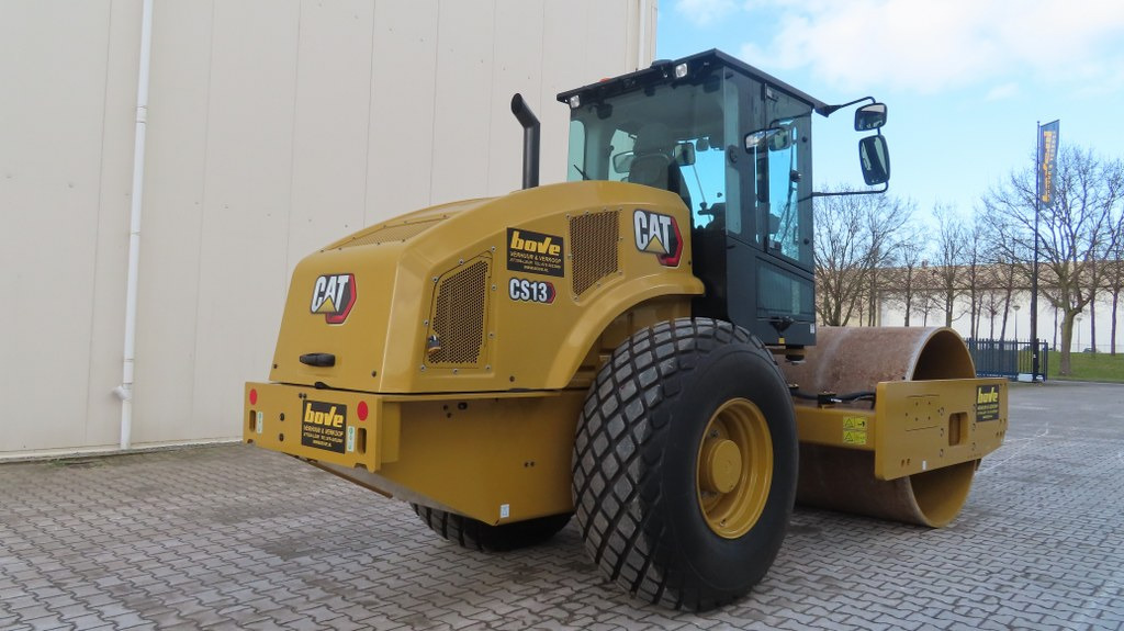 Caterpillar CS66B - Compactador: foto 2 Caterpillar CS66B - Compactador: foto 2