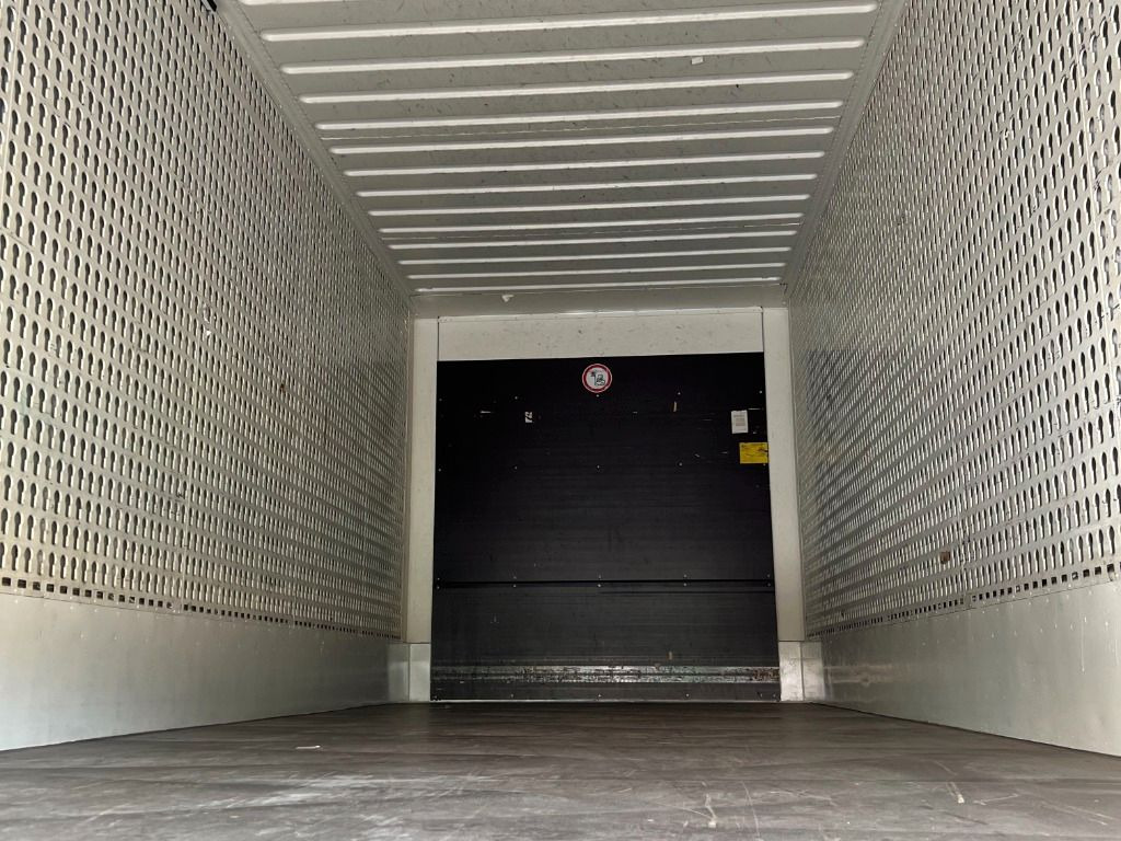 Krone Heck Alu.- Rolltor Krone Heck Alu.- Rolltor - Caja cerrada: foto 5 Krone Heck Alu.- Rolltor Krone Heck Alu.- Rolltor - Caja cerrada: foto 5