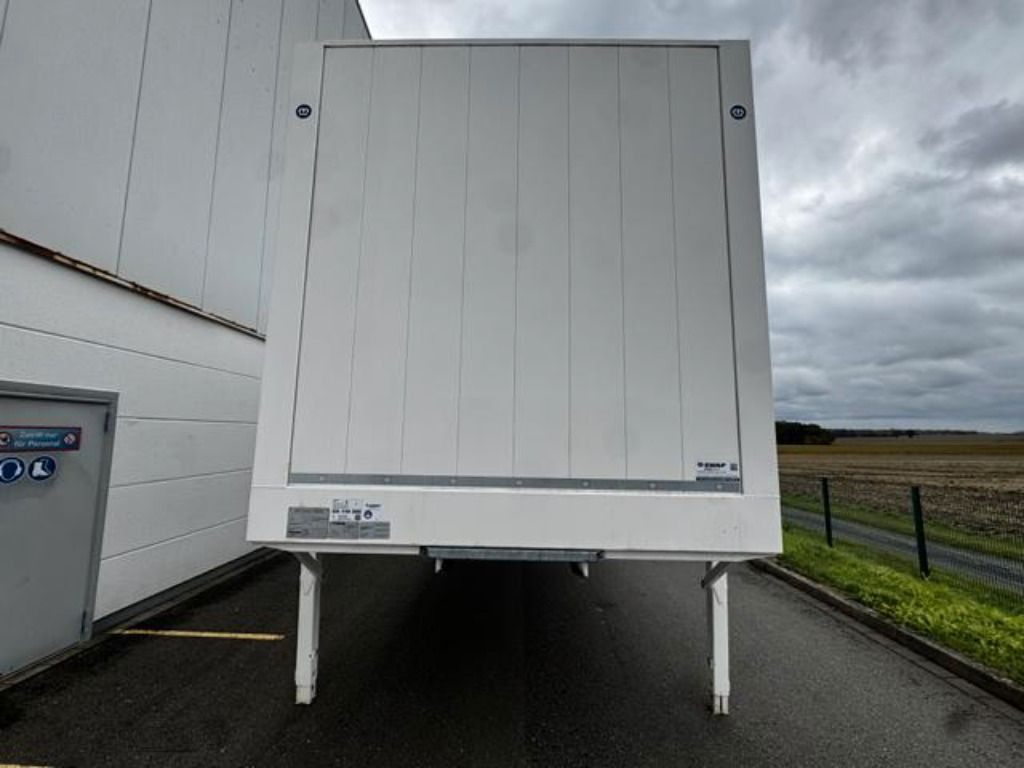 Krone Heck hohe Portaltüren - Caja cerrada: foto 3 Krone Heck hohe Portaltüren - Caja cerrada: foto 3