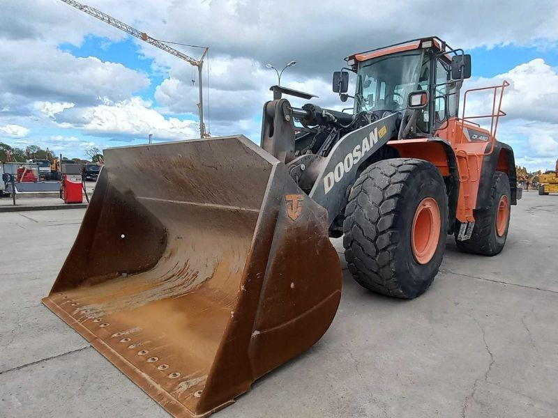 Doosan 450 - Cargadora de ruedas: foto 4 Doosan 450 - Cargadora de ruedas: foto 4