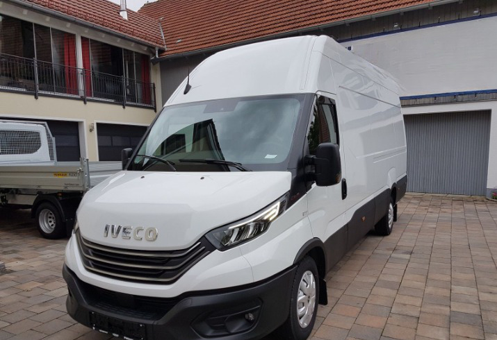 IVECO Daily 35S18 18m³ L4H3 - Furgón: foto 1 IVECO Daily 35S18 18m³ L4H3 - Furgón: foto 1