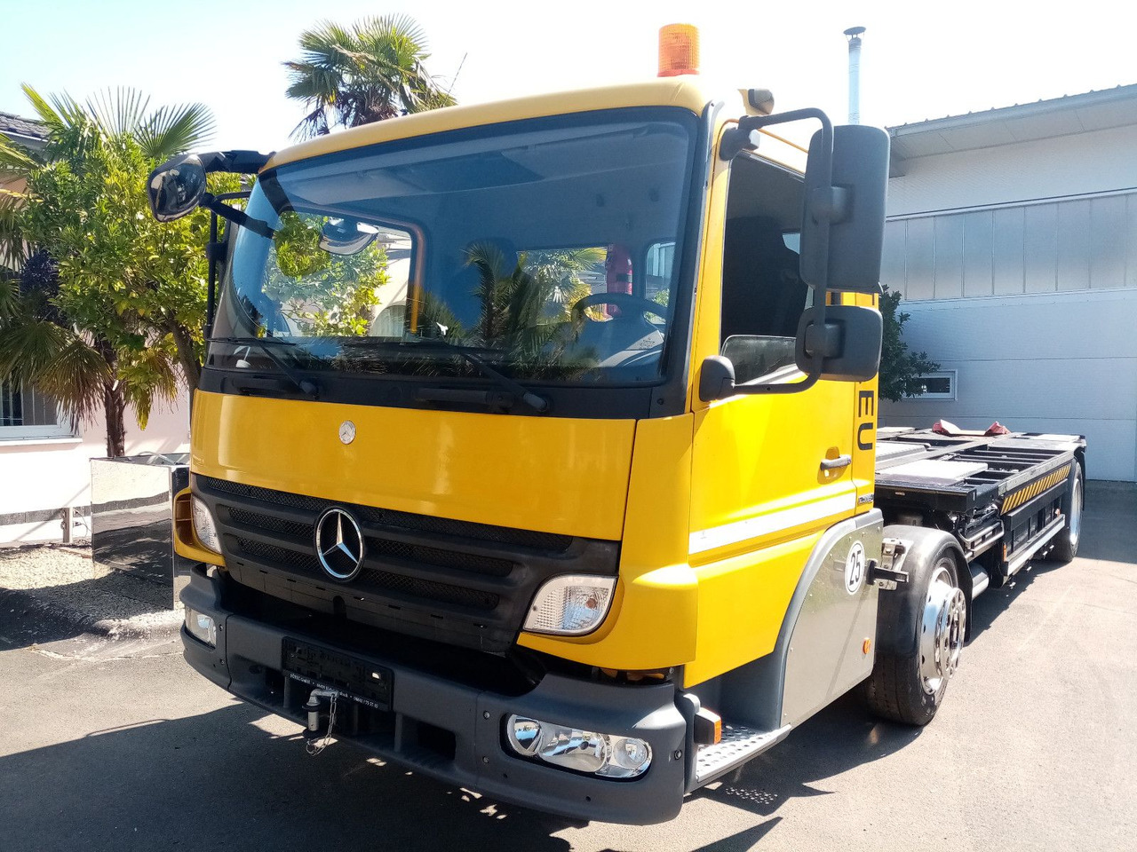 Mercedes-Benz Kamag Wiesel/WBH/KB3886/mit Garantie - Camión portacontenedore/ Intercambiable: foto 1 Mercedes-Benz Kamag Wiesel/WBH/KB3886/mit Garantie - Camión portacontenedore/ Intercambiable: foto 1