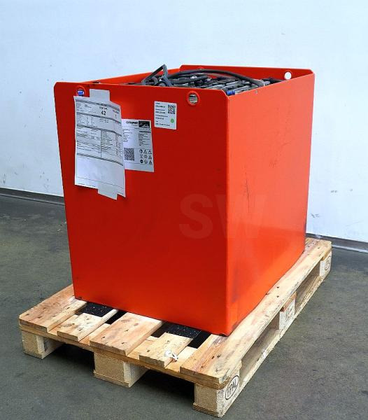 AIM 48 Volt 5 PzS 775 Ah - Acumulador: foto 1 AIM 48 Volt 5 PzS 775 Ah - Acumulador: foto 1