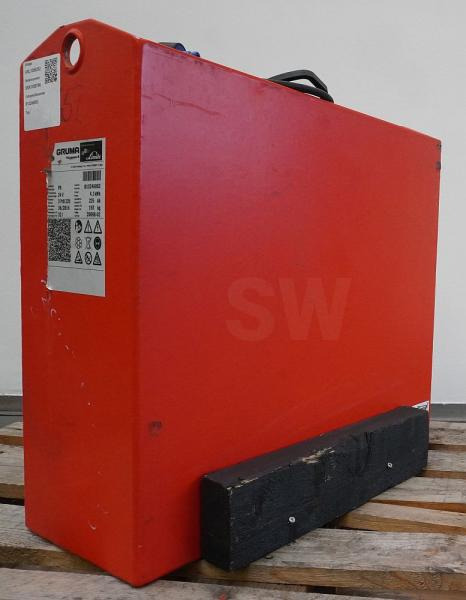 GRUMA 24 Volt 3 PzB 225 Ah - Acumulador: foto 1 GRUMA 24 Volt 3 PzB 225 Ah - Acumulador: foto 1