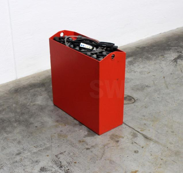 GRUMA 24 Volt 3 PzB 225 Ah - Acumulador: foto 2 GRUMA 24 Volt 3 PzB 225 Ah - Acumulador: foto 2