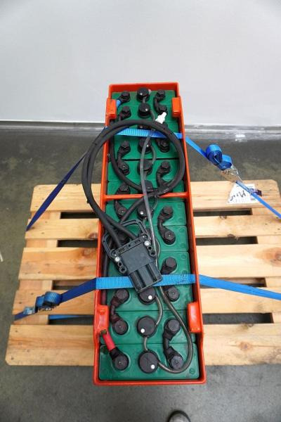 GRUMA 24 Volt 3 PzS 375 Ah - Acumulador para Equipo de manutención: foto 3 GRUMA 24 Volt 3 PzS 375 Ah - Acumulador para Equipo de manutención: foto 3
