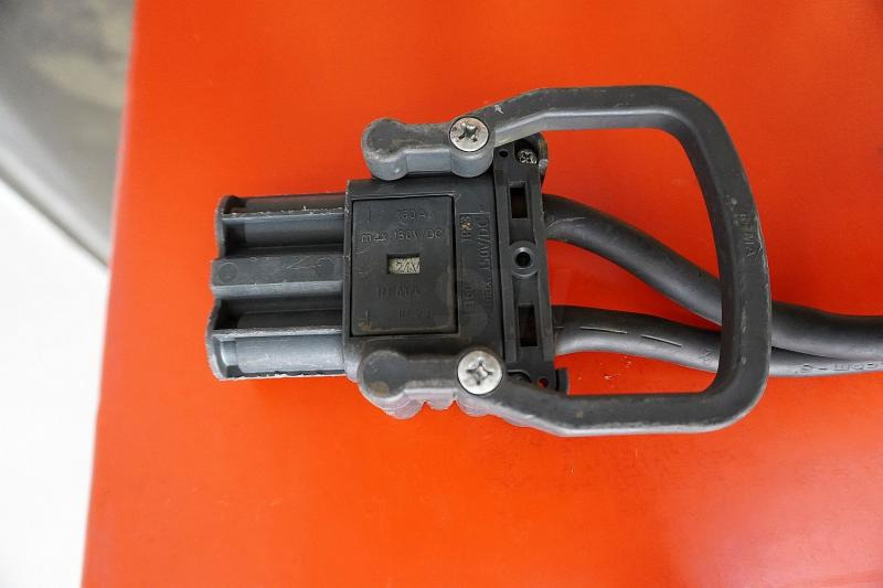 GRUMA 24 Volt 3 PzS 375 Ah - Acumulador para Equipo de manutención: foto 4 GRUMA 24 Volt 3 PzS 375 Ah - Acumulador para Equipo de manutención: foto 4
