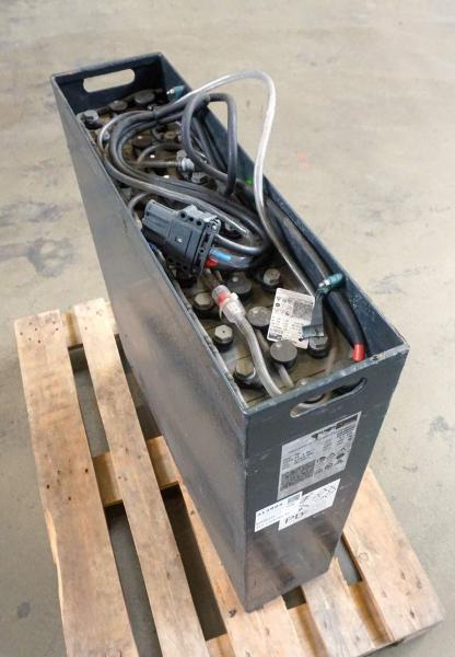 GRUMA 24 Volt 3 PzS 465 Ah - Acumulador: foto 5 GRUMA 24 Volt 3 PzS 465 Ah - Acumulador: foto 5