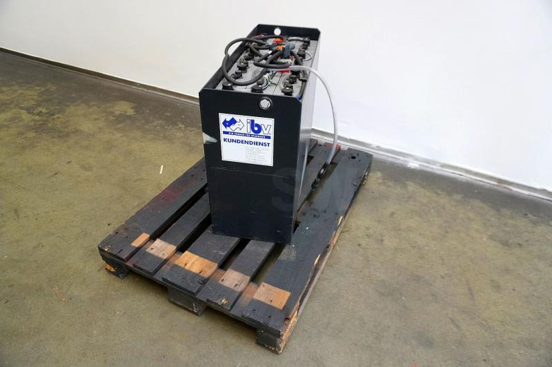 IBV 24 Volt 5 PzS 575 Ah - Acumulador para Equipo de manutención: foto 2 IBV 24 Volt 5 PzS 575 Ah - Acumulador para Equipo de manutención: foto 2