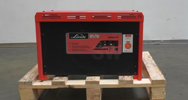 INDUSTRIE AUTOMATION Intronic IC 24V/60A EUW - Acumulador: foto 3 INDUSTRIE AUTOMATION Intronic IC 24V/60A EUW - Acumulador: foto 3