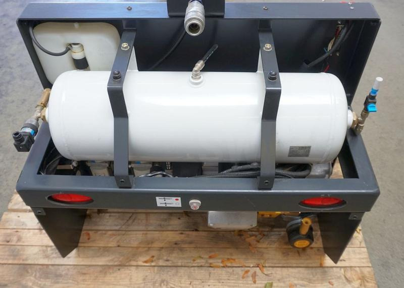 LINDE Kompressor für Druckluftbremsanlage Linde P 50 - Piezas de freno para Remolcadora: foto 4 LINDE Kompressor für Druckluftbremsanlage Linde P 50 - Piezas de freno para Remolcadora: foto 4