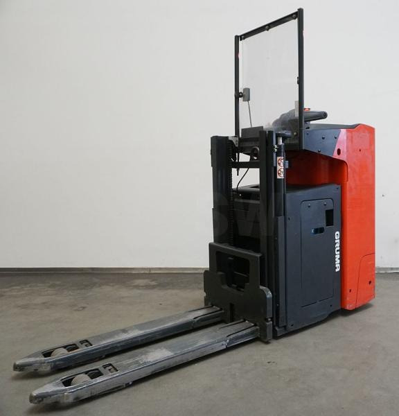 Linde D 12 SF ION 1164 - Apilador: foto 2 Linde D 12 SF ION 1164 - Apilador: foto 2