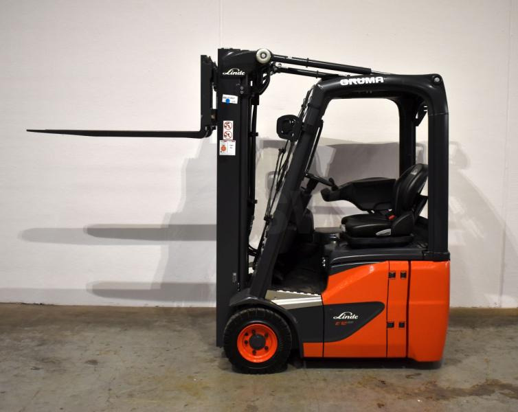 Linde E 12 EVO 386-02 - Carretilla elevadora eléctrica: foto 4 Linde E 12 EVO 386-02 - Carretilla elevadora eléctrica: foto 4