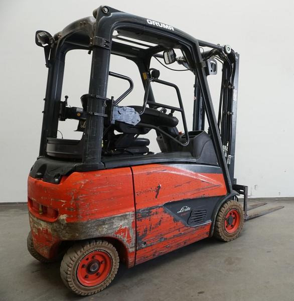 Linde E 16 PH EVO 386-02 - Carretilla elevadora eléctrica: foto 2 Linde E 16 PH EVO 386-02 - Carretilla elevadora eléctrica: foto 2