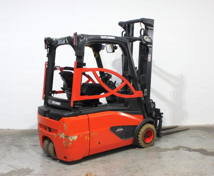 Linde E 18 L EVO 386-02 - Carretilla elevadora eléctrica: foto 3 Linde E 18 L EVO 386-02 - Carretilla elevadora eléctrica: foto 3