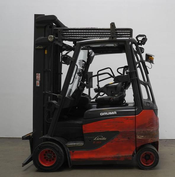 Linde E 30/600 H 387 - Carretilla elevadora eléctrica: foto 4 Linde E 30/600 H 387 - Carretilla elevadora eléctrica: foto 4