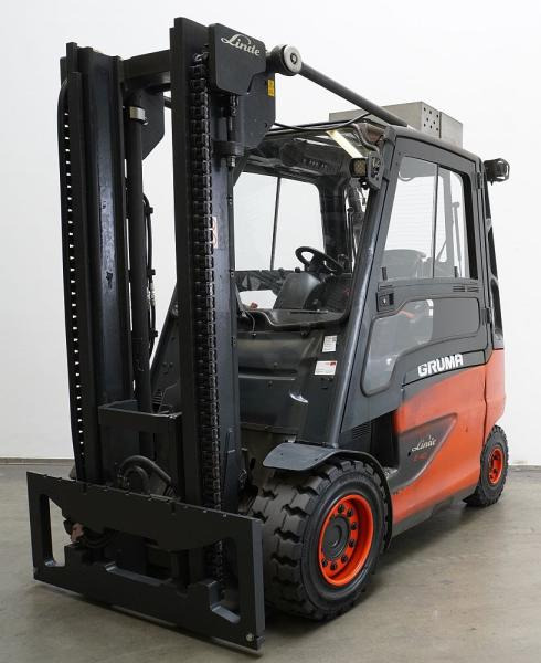 Linde E 40/600 H 388 - Carretilla elevadora eléctrica: foto 1 Linde E 40/600 H 388 - Carretilla elevadora eléctrica: foto 1