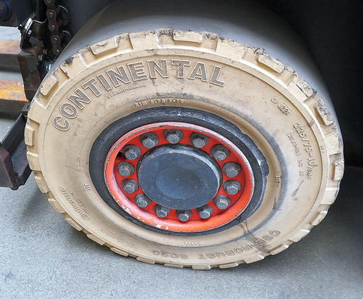 Linde H 25 T EVO 392-02 - Carretilla elevadora de gas: foto 5 Linde H 25 T EVO 392-02 - Carretilla elevadora de gas: foto 5