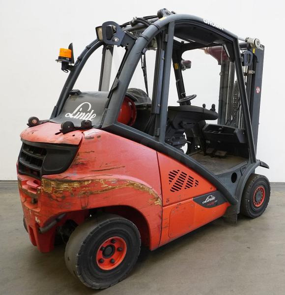 Linde H 25 T EVO 392-02 - Carretilla elevadora de gas: foto 2 Linde H 25 T EVO 392-02 - Carretilla elevadora de gas: foto 2