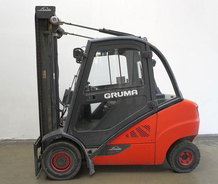 Linde H 35 D EVO 393-02 - Carretilla elevadora diésel: foto 4 Linde H 35 D EVO 393-02 - Carretilla elevadora diésel: foto 4