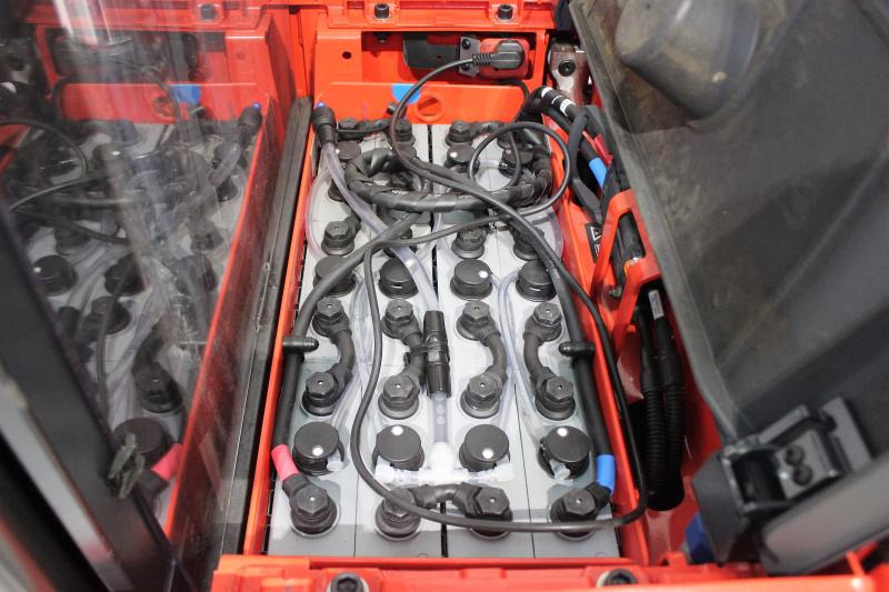 Linde L 14 i 1173 - Apilador: foto 4 Linde L 14 i 1173 - Apilador: foto 4