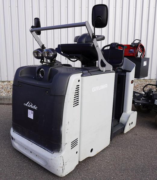 Linde P 50 C 1190 - Remolcadora: foto 1 Linde P 50 C 1190 - Remolcadora: foto 1
